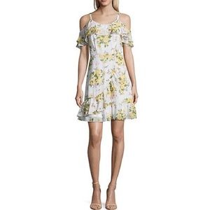 Short sleeve ruffled floral dress